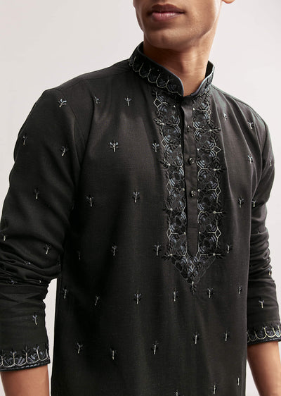 black-linen-kurta-set-for-men-with-resham-and-moti-work-sg321852-1