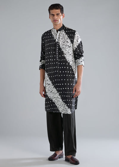 black-modal-kurta-set-with-bandhani-and-shibori-prints-sg349317-1 5208a212-9600-47da-83cf-c74641de166d