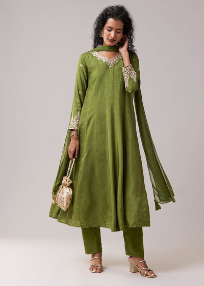 green-dola-silk-zardozi-embellished-anarkali-pant-set-sg341066-3 a07ef0d0-97f1-47c6-84fe-5ed96fc7c0da