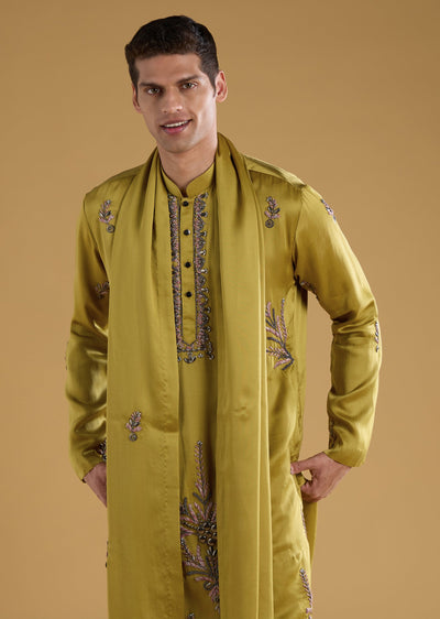 green-silk-bead-work-mens-kurta-set-with-dupatta-sg367659-1 9c79b1fe-766b-42bf-adf6-086aff1ea0d4