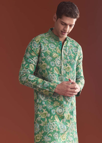 green-silk-kurta-set-for-men-with-floral-resham-work-sg356818-1
