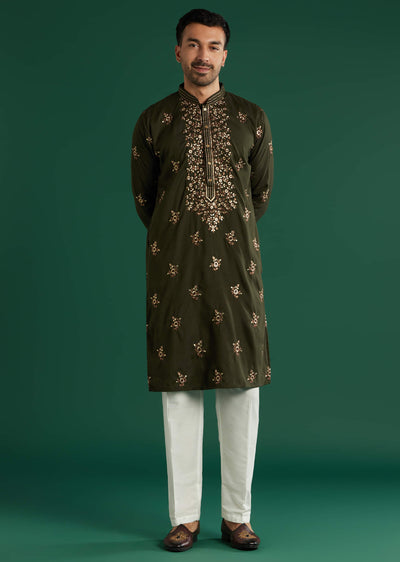 green-silk-kurta-set-for-men-with-resham-hand-embroidery-sg360004-1 9be2ed03-a0ce-4957-b1ba-c8f6740a84ea