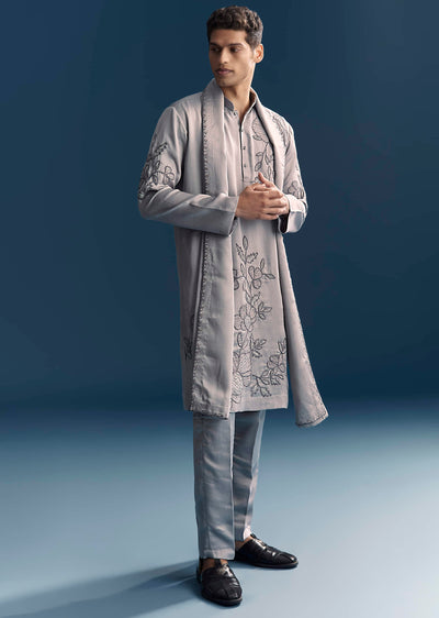 grey-kurta-set-for-men-with-thread-and-french-knot-embroidery-sg321924-1
