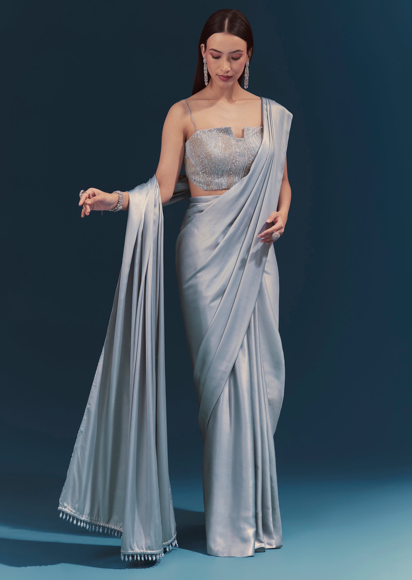 Buy Light Blue Corset Blouse With Unstitched Saree | KALKI Fashion
