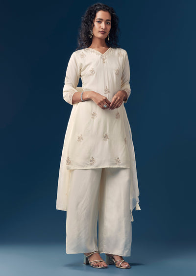 off-white-gota-work-silk-kurta-set-sg341294-1 f8885d8d-d2f4-4570-bc17-5d5d836d611e