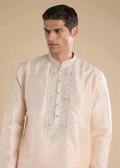peach-embroidered-silk-kurta-set-sg367684-1 9d452f66-5ff6-4100-9e55-2244e3a3eea4