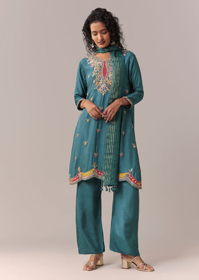peacock-blue-asymmetric-short-anarkali-set-with-dupatta-sg382014-1 674c5677-0e86-47f5-b065-aa588f452777