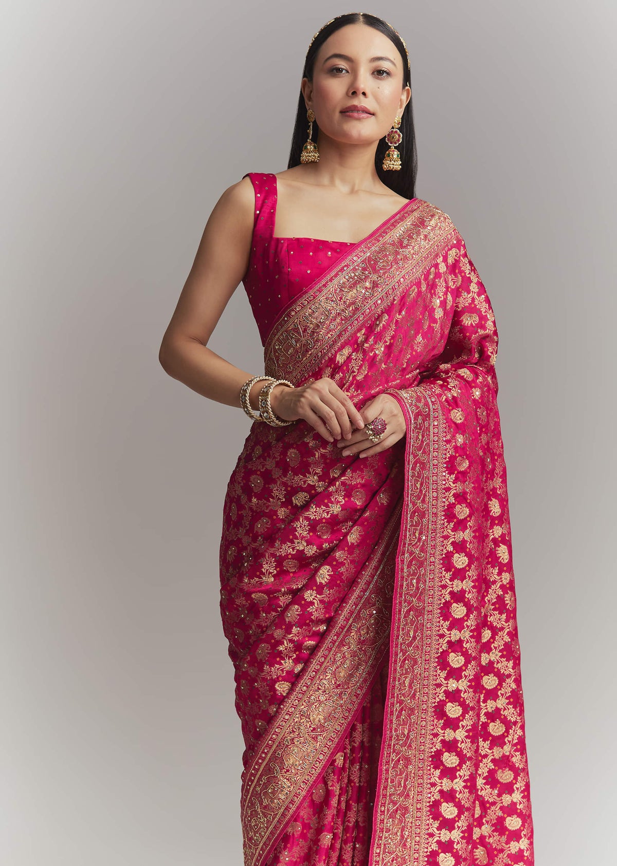 pink-silk-embroidered-saree-with-heavy-hand-embroidery-sg338655-5