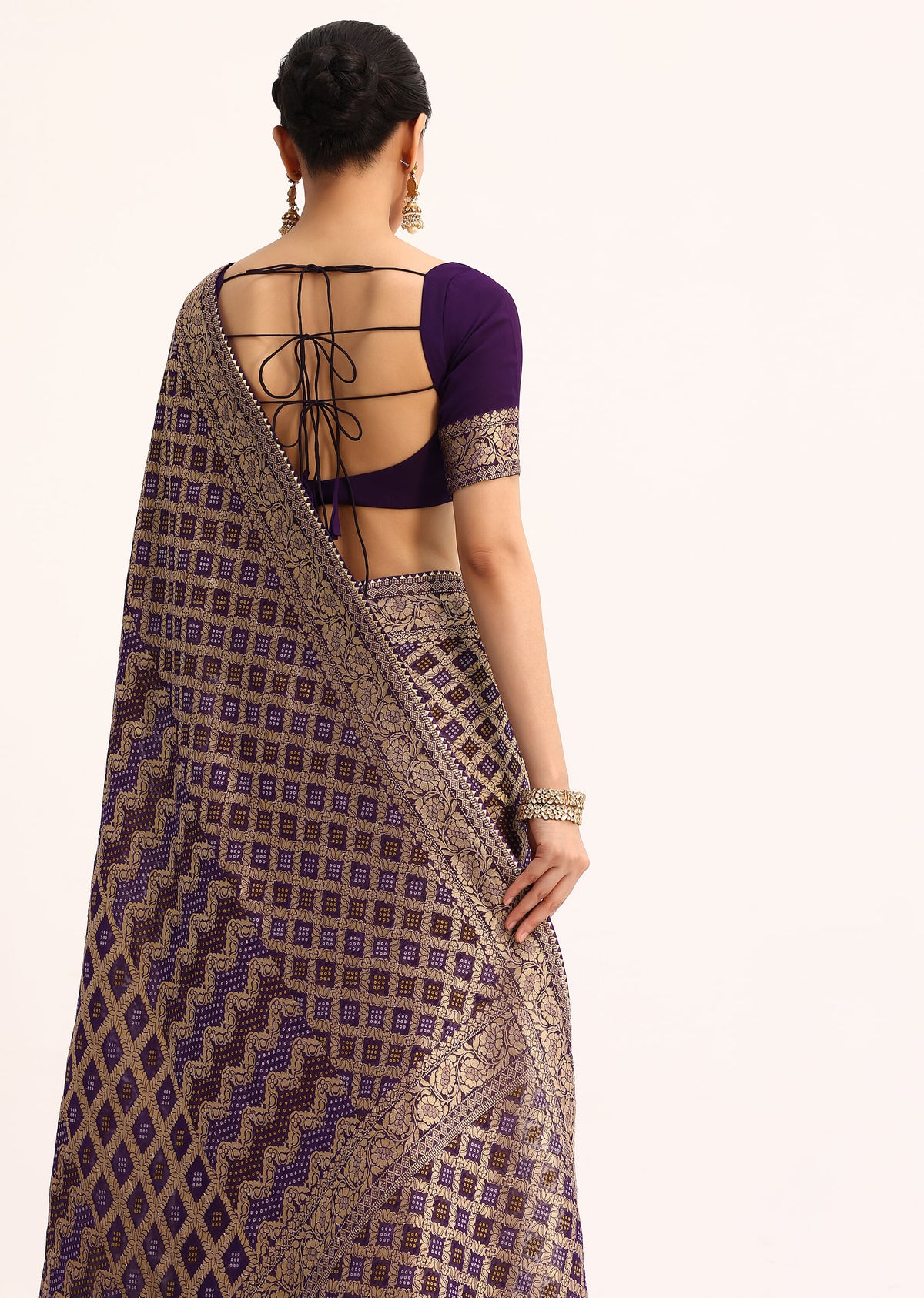 purple bandhani tie dye saree with zari jaal and unstitched -sg208224 4 d6679ea0-afe1-4d11-85d9-1e18a27c60ab
