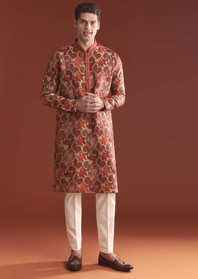 red-banarasi-kurta-set-for-men-with-floral-pattern-sg357005-1