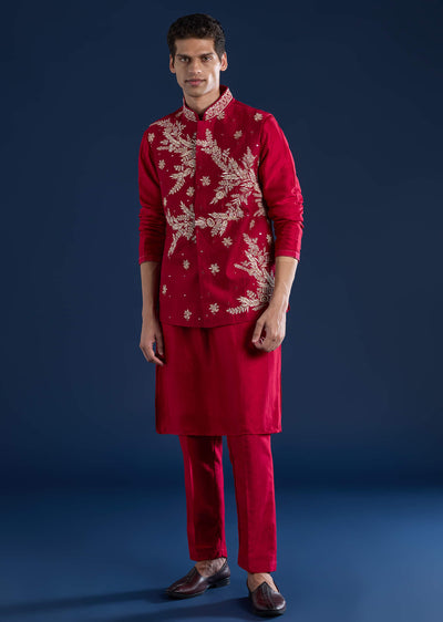 red-silk-kurta-and-jacket-set-with-mirror-work-sg362589-1