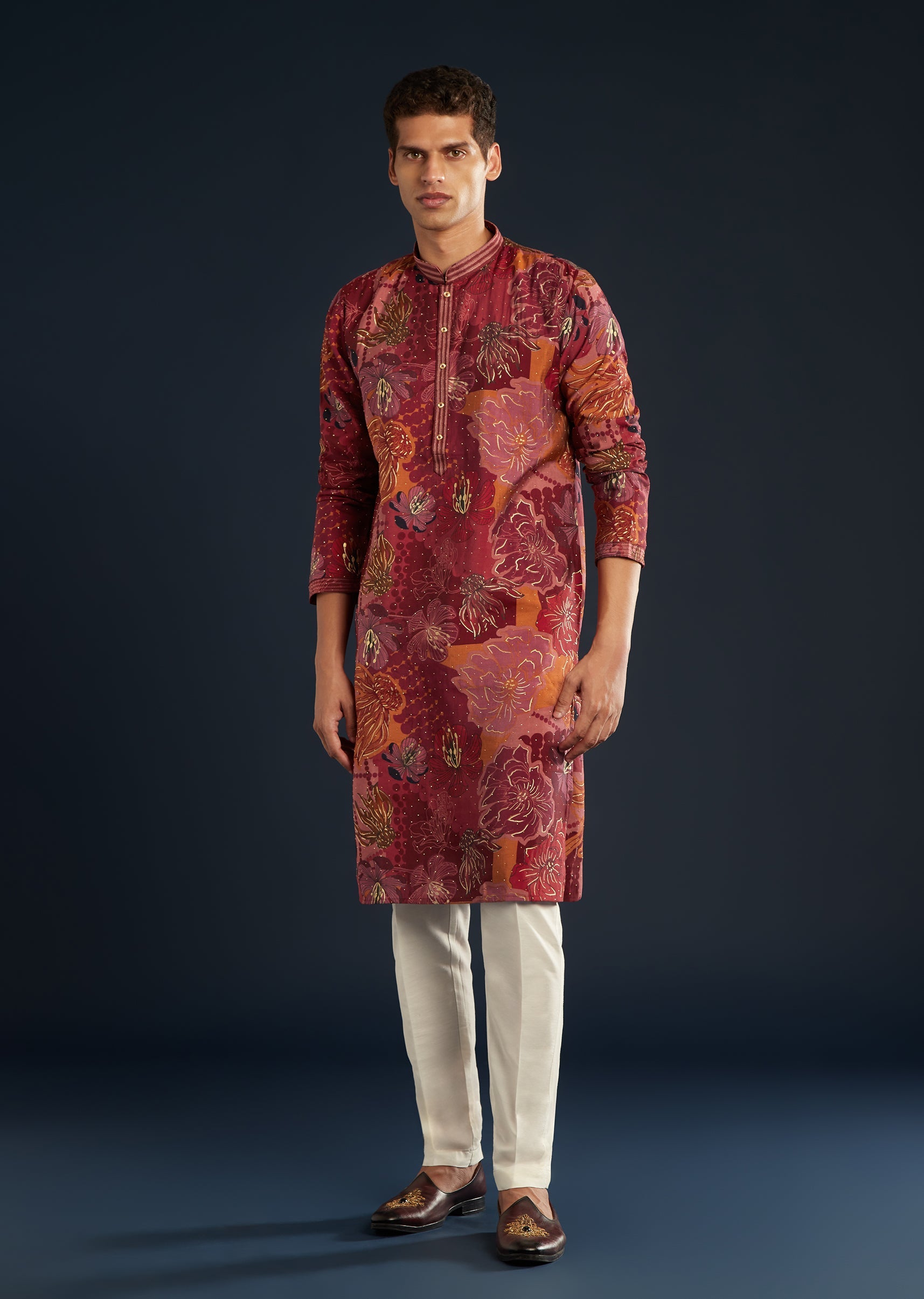 red-silk-kurta-set-with-foil-work-sg329909-1 3e6cfe60-f64f-41d3-b0c0-facb5a0e268d