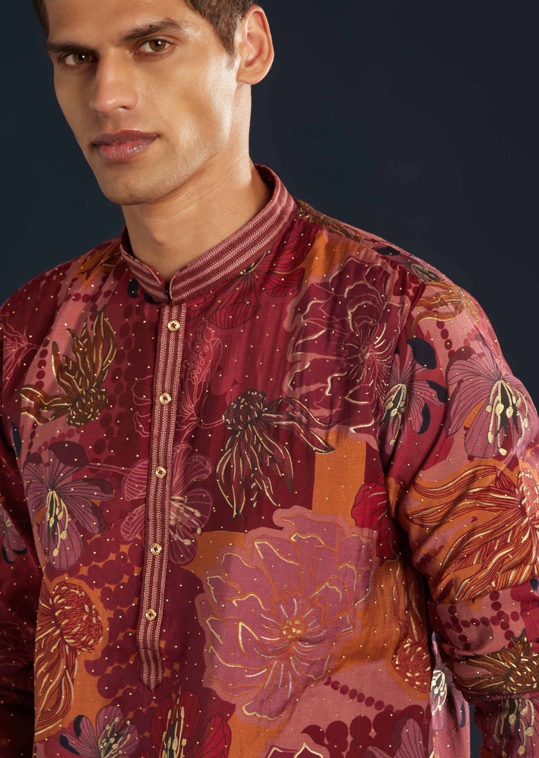 red-silk-kurta-set-with-foil-work-sg329909-2 0d3d7aa6-8dfe-4117-ab06-dc7fb7223336