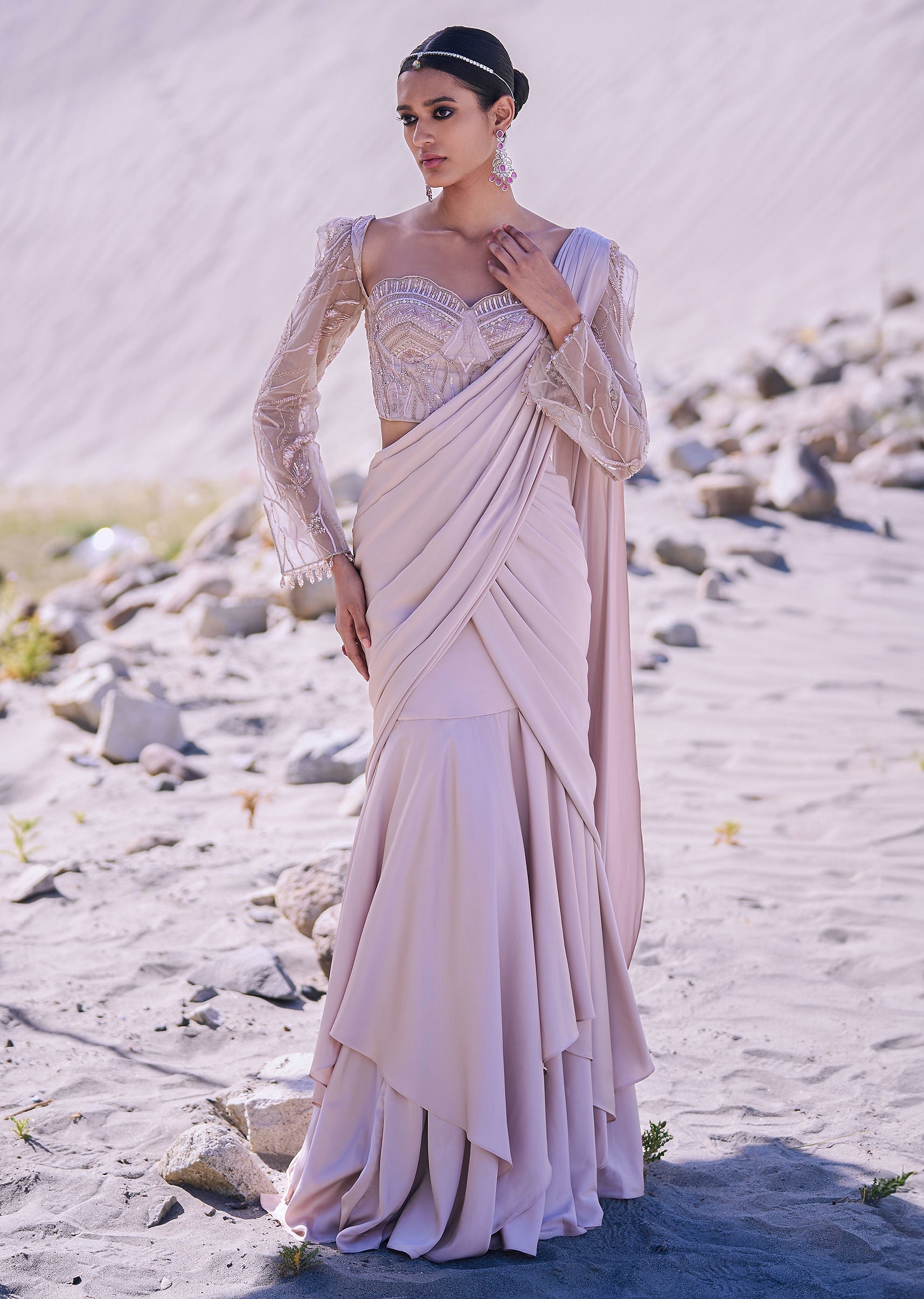 FEELING FRILLS BUSTIER eaphi Eaphi bustier line sheer blouse Eaphi