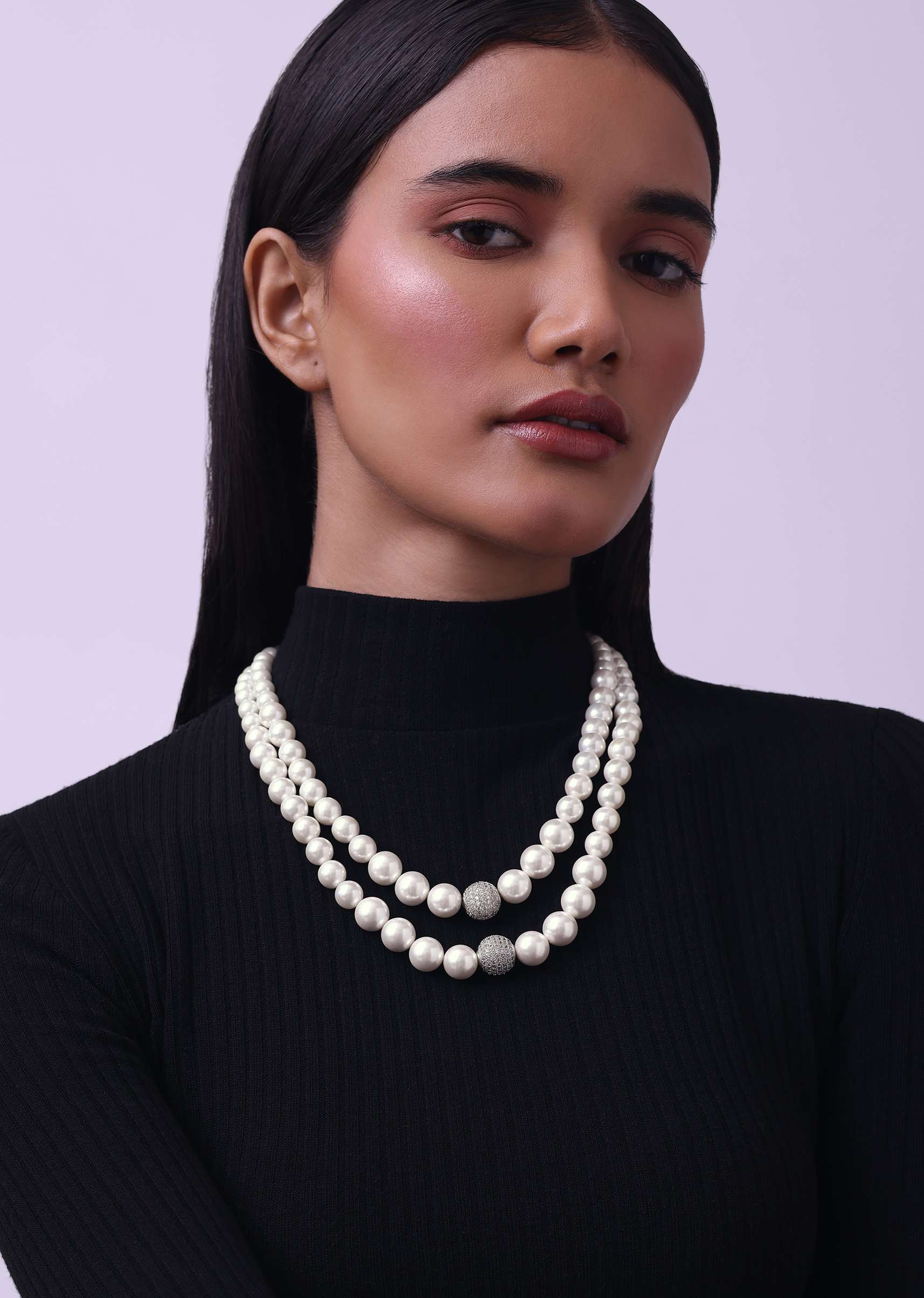 Buy Two Layered Pearl Mala With A Zircon Bead In The Middle