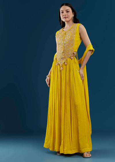 yellow-fusion-crop-top-skirt-set-with-zardozi-work-sg360502-1