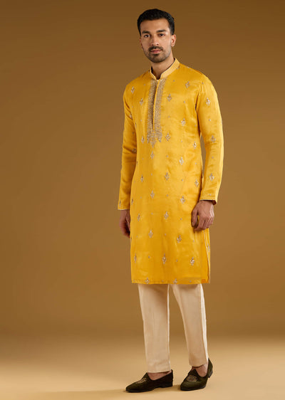 yellow-tissue-kurta-set-for-men-with-zari-and-sequins-work-sg323888-1