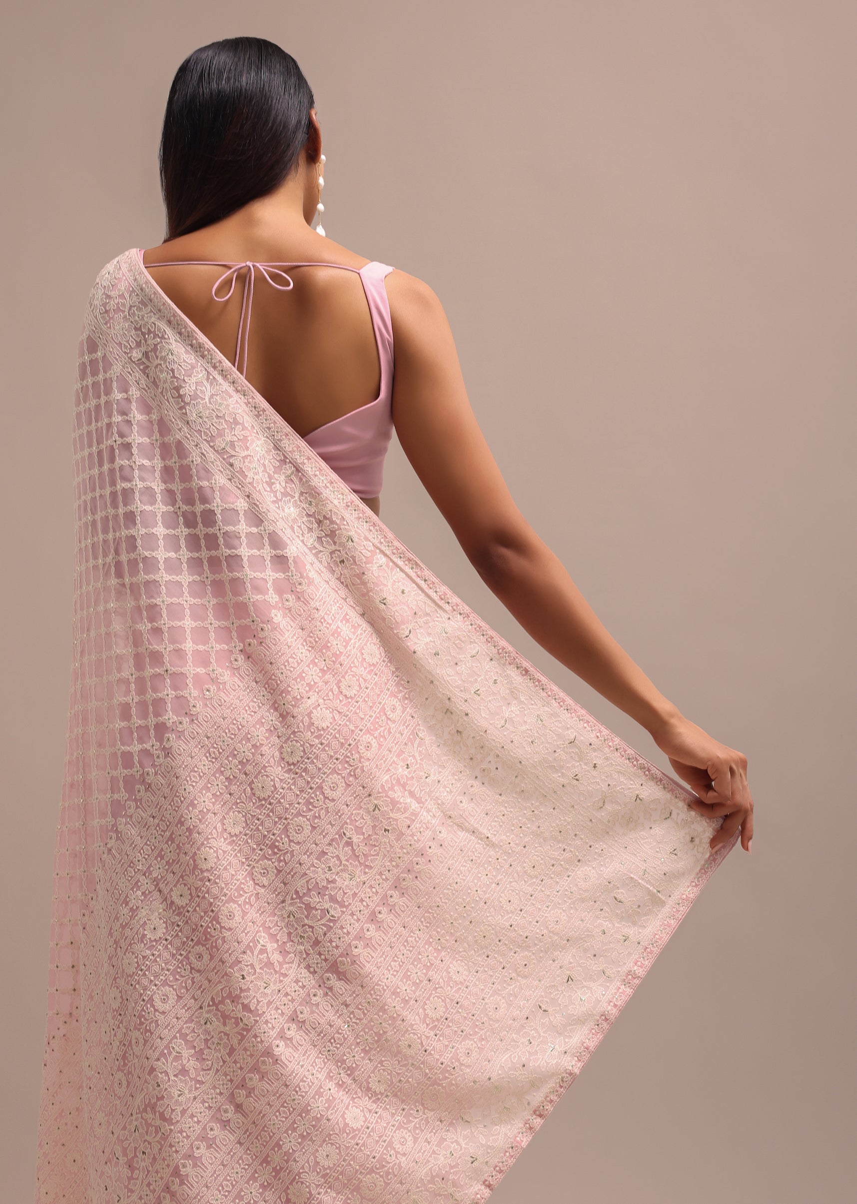 SG237855 4 92a62515-5f28-49f6-98e0-6ecfbd28d01c