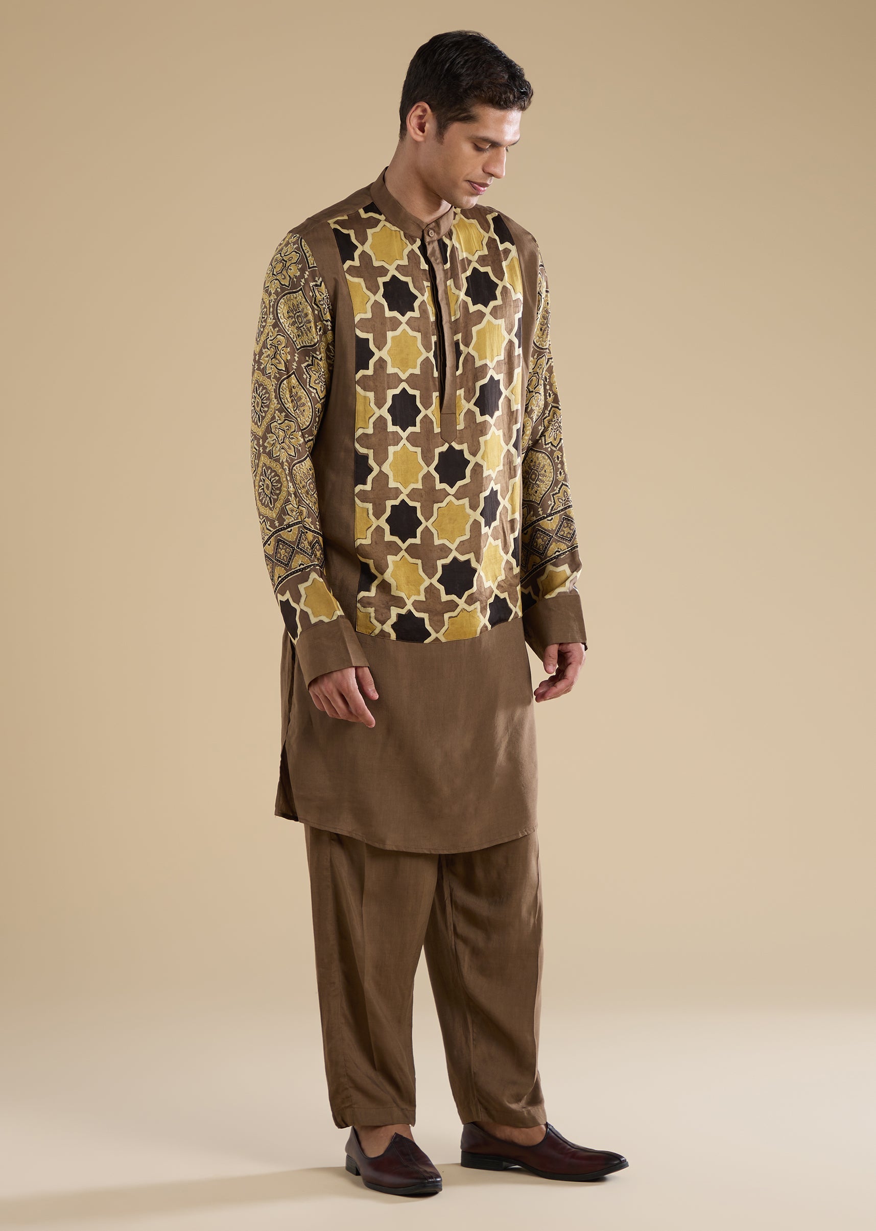 beige-ajrakh-printed-kurta-set-sg349365-1 1a552047-0d24-4466-8455-d793184b1855