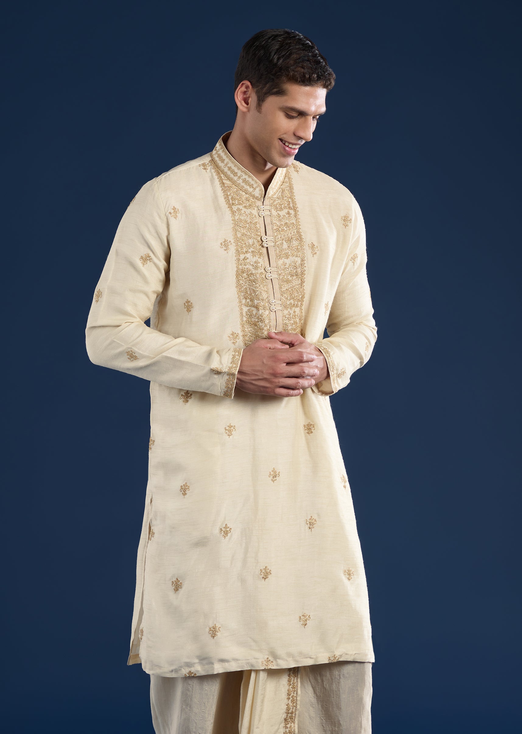 beige-kurta-set-with-dhoti- -dupatta-sg375449-6 2eb65ab6-2eb7-4486-924a-16922dc02226