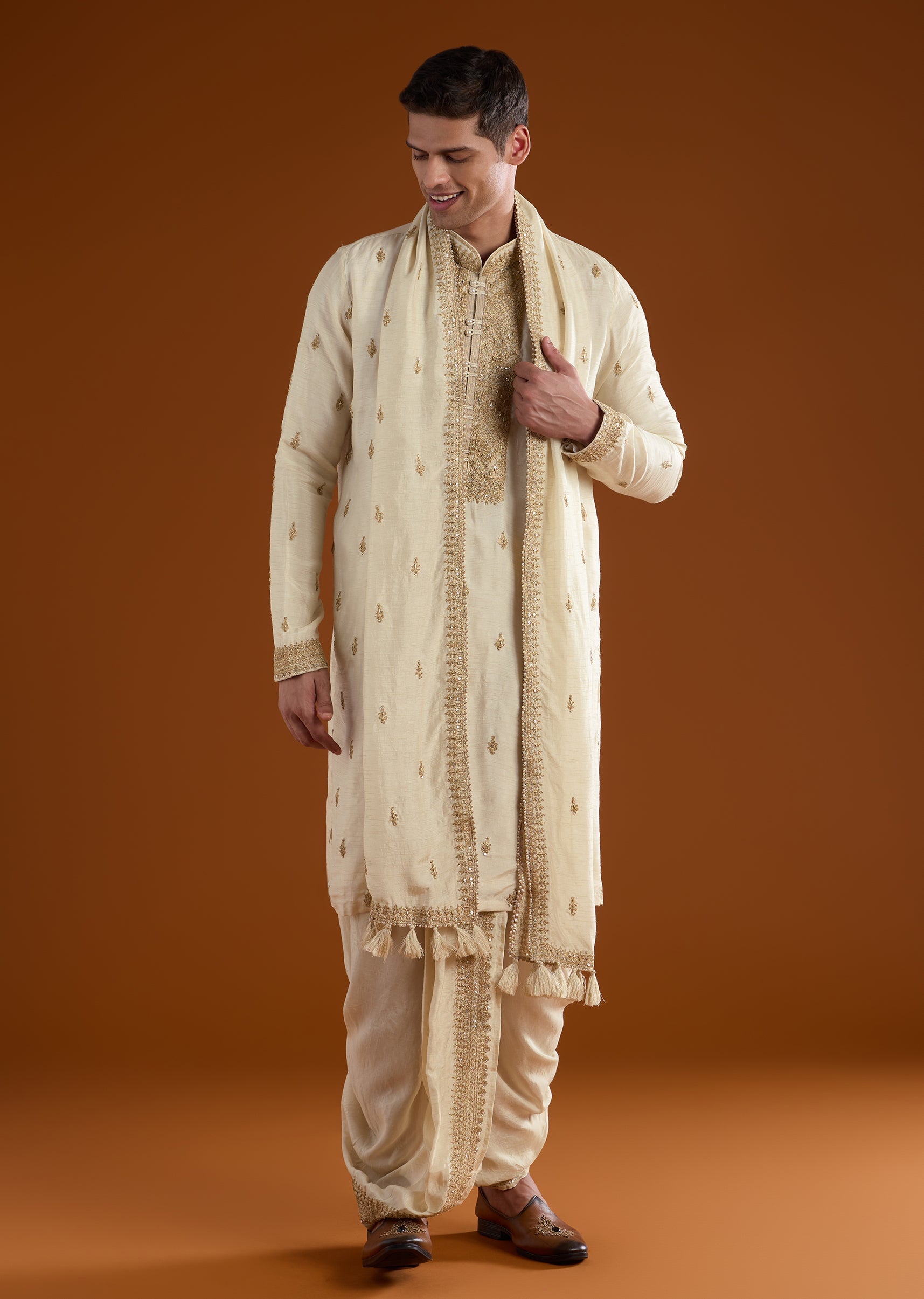 beige-silk-mens-kurta-set-with-thread-zari-and-dori-work-sg345768-3 ee85ba09-3cc3-4b0d-8a32-babe7714a9e1