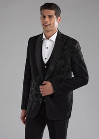 black-cutdana-embellished-tuxedo-set-sg362232-1 8b1f7726-6466-4163-9b9f-947847c47706