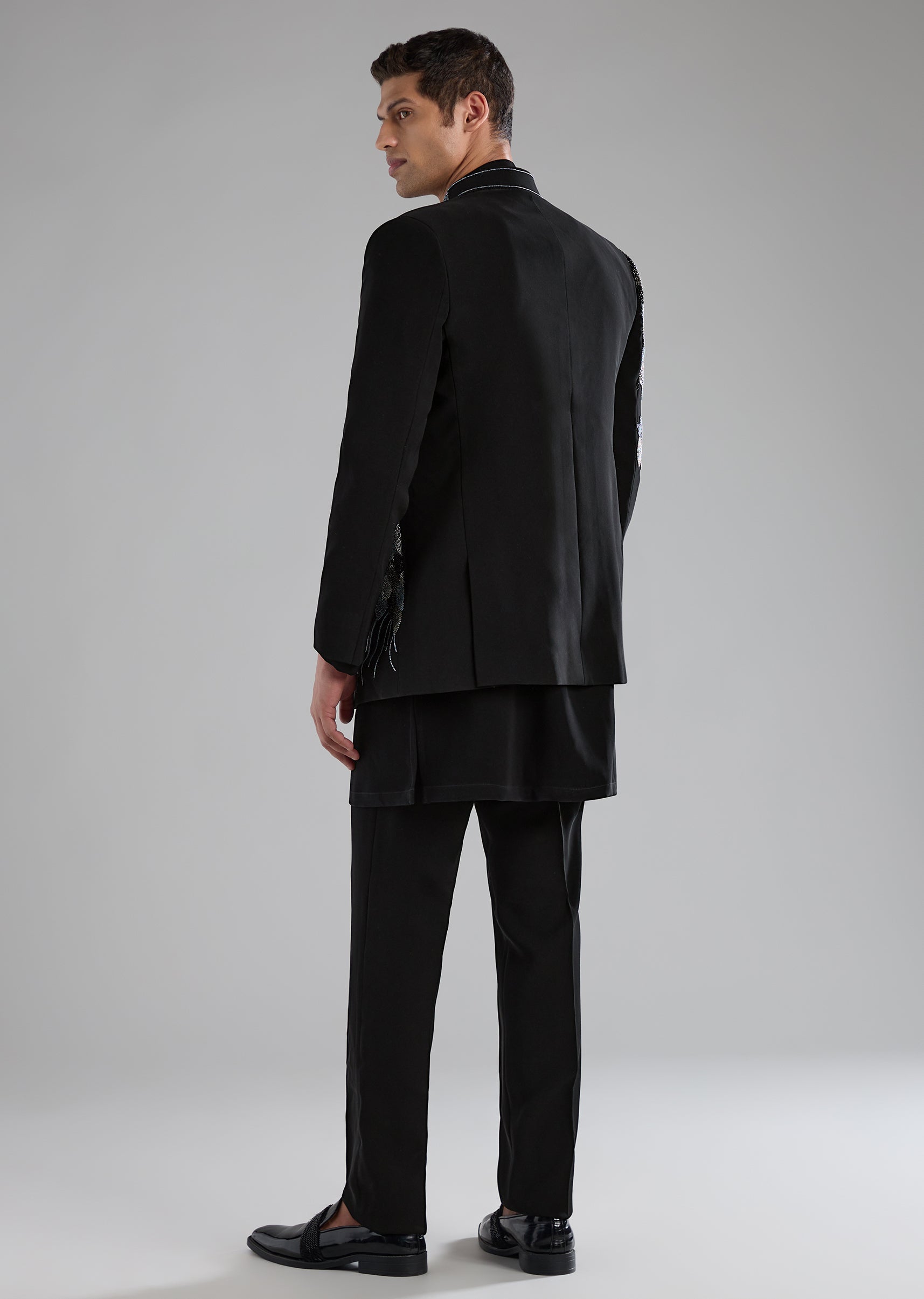 black-embellished-jodhpuri-kurta-set-with-resham-work-sg333612-5 69bc7db0-07f5-4318-8b71-ce18f3d19b4f