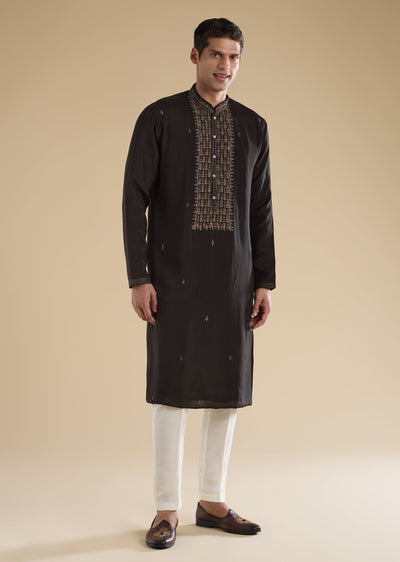 black-festive-kurta-set-sg381065-1 6b4daaef-abd5-4b0f-be10-d0c36e125248