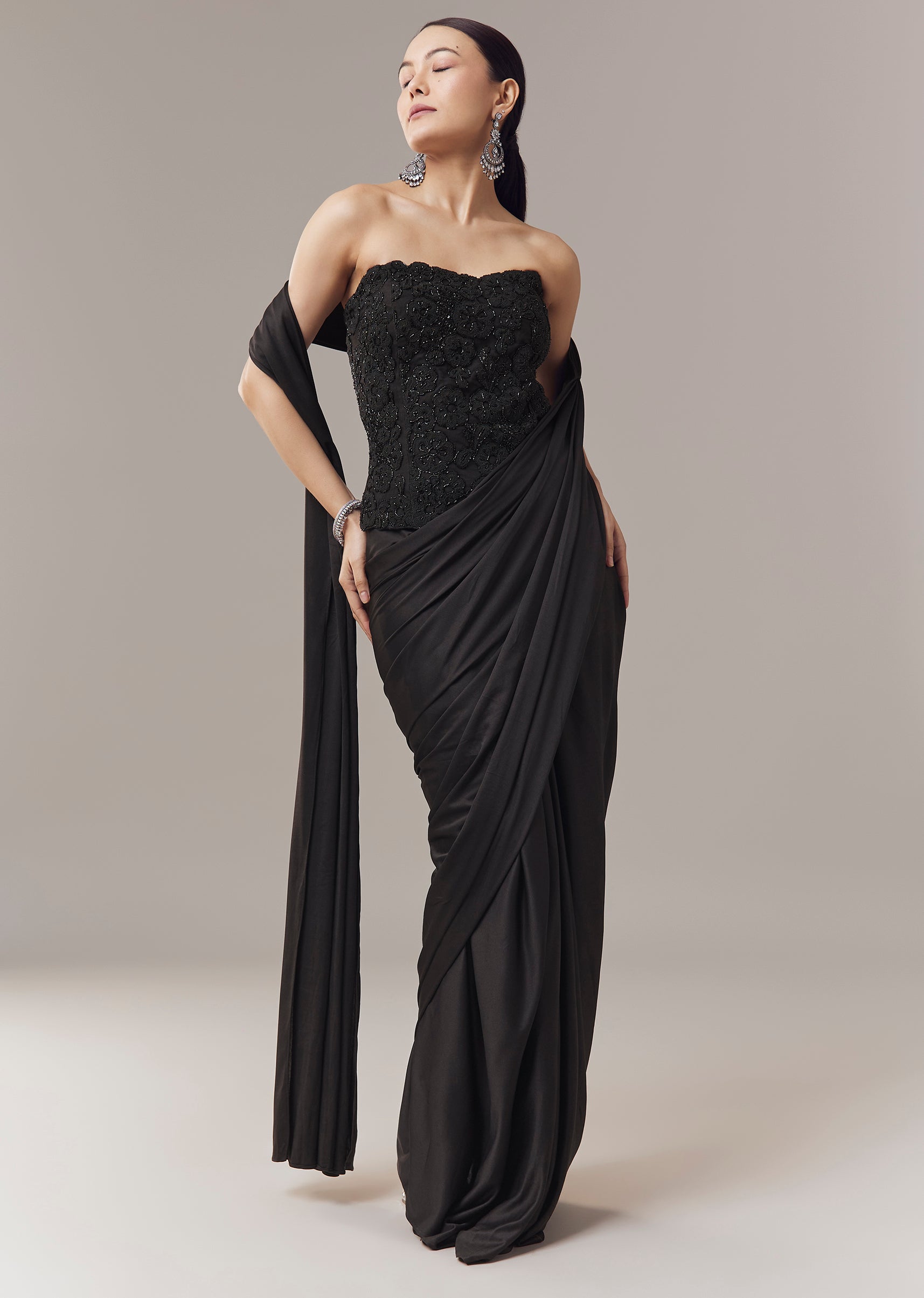 black-ready-pleated-corset-saree-with-thread-and-cut-dana-work-sg378397-1 ff3e58c1-e6c6-4c00-af5b-7fa48faad4ee