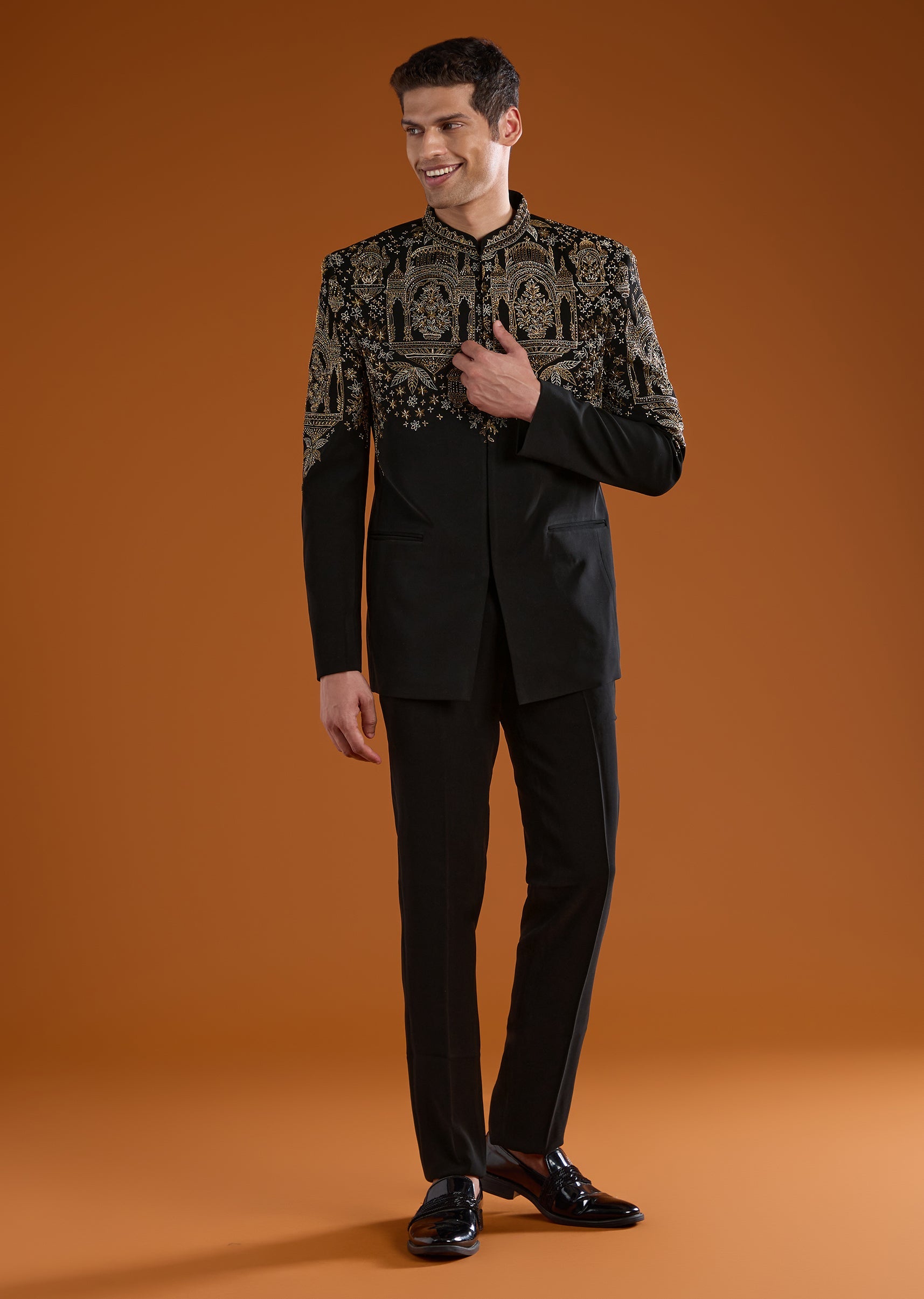 black-suiting-jodhpuri-pant-set-with-embroidery-sg377005-1 5a783c3b-08f3-44b7-aa70-bc5e0cc4ffdf