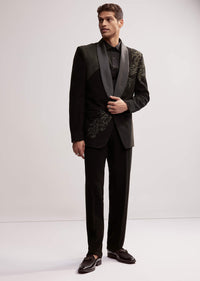 black-tuxedo-for-men-with-resham-work-sg354416-1