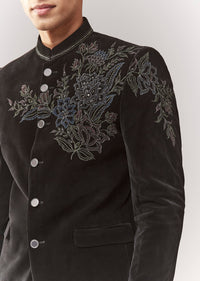 black-velvet-jodhpuri-with-cutdana-and-bead-work-sg360529-1 04676158-98b5-47fd-93d1-2a9a5ee24d8d