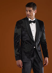 black-velvet-mens-tuxedo-contemporary-style-sg361305-1