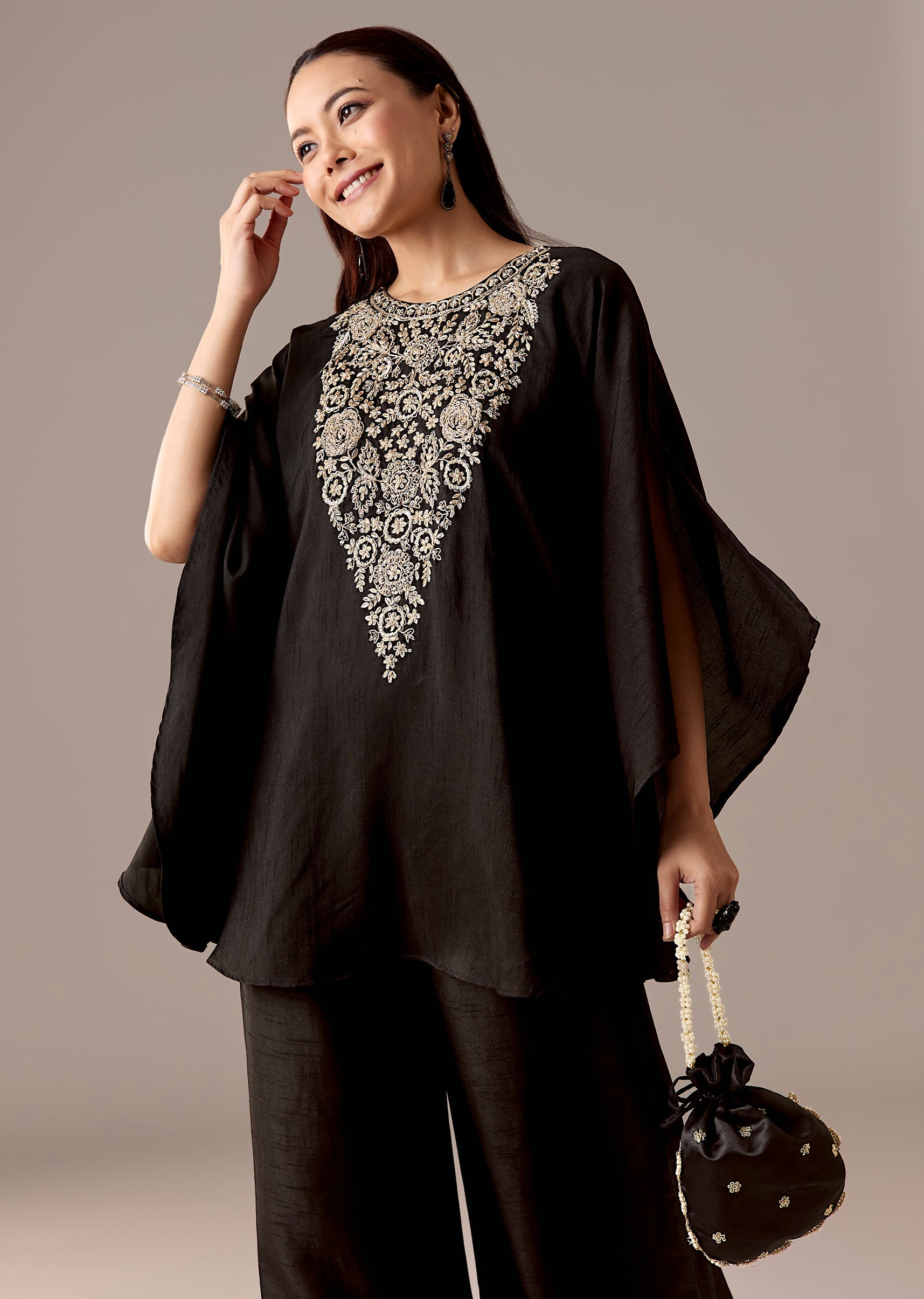black-zari-kaftan-palazzo-set-sg383694-4 380dcfef-c663-4690-8e9f-ef4365db559d