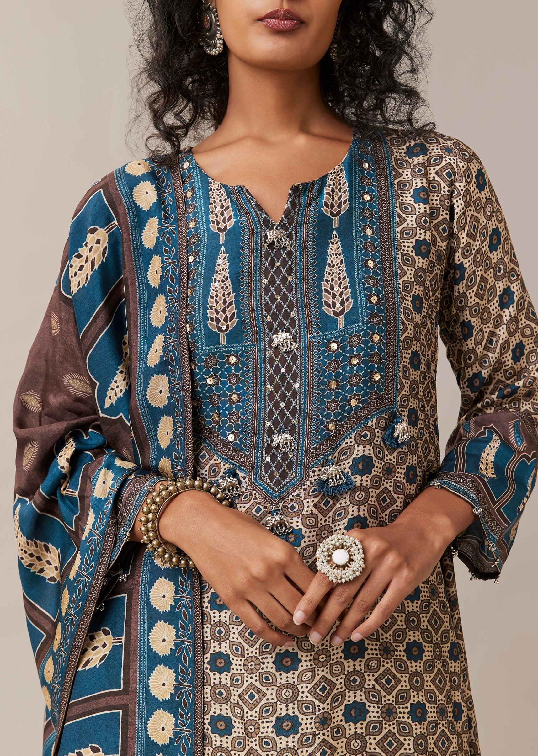 blue-asymmetric-indie-print-silk-kurta-set-sg380343-2 e6fd65fe-f7fd-472f-bced-a2af1306c2f6