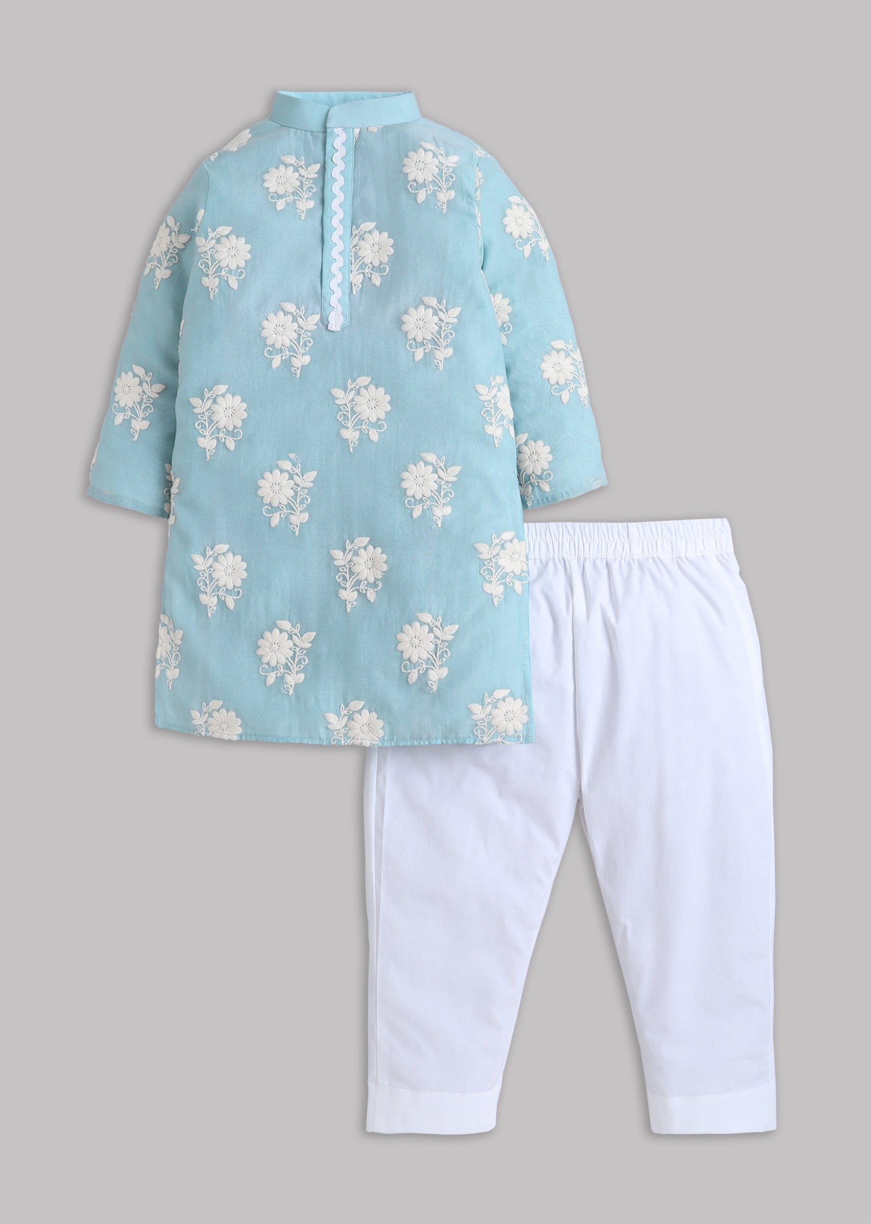 blue-mul-chanderi-embroidered-kurta-set-with-mandarin-collar-sg392657-1 3d5fc66a-0357-444c-b3a7-216c88973ca7