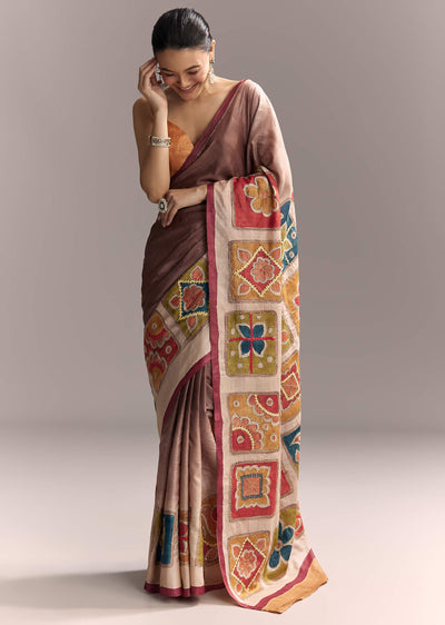 brown-cotton-hand-painted-saree-with-contrast-border-sg317792-1