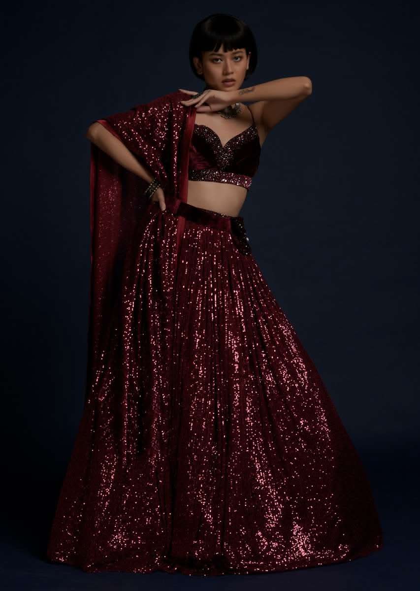 burgundy-lehenga-in-sequins-fabric-with-a-velvet-crop-top-and-matching-belt-bag-online-kalki-fashion-m001ra430y-sg58567 5