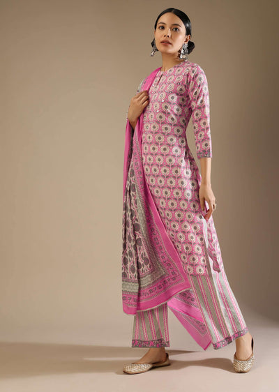 candy-pink-straight-cut-palazzo-suit-with-jaal-print-and-mirror-embroidery-online-kalki-fashion-j00889y-sg69576 2