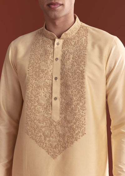 cream-banarasi-silk-kurta-set-for-men-with-kashmiri-work-sg325944-1