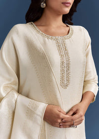 White Banarasi Tissue Kurta Set With Zardosi Neckline