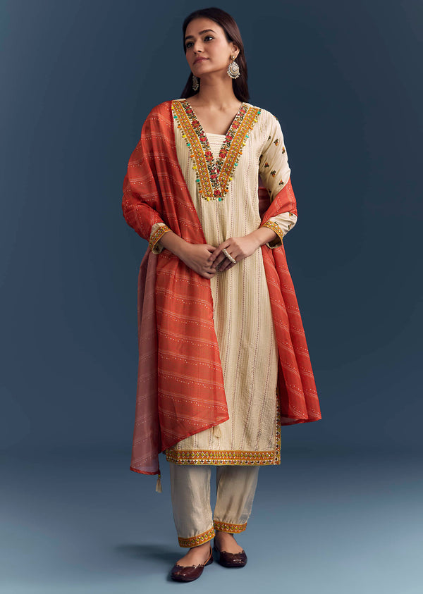 cream-silk-kurta-set-with-delicate-resham-work-1