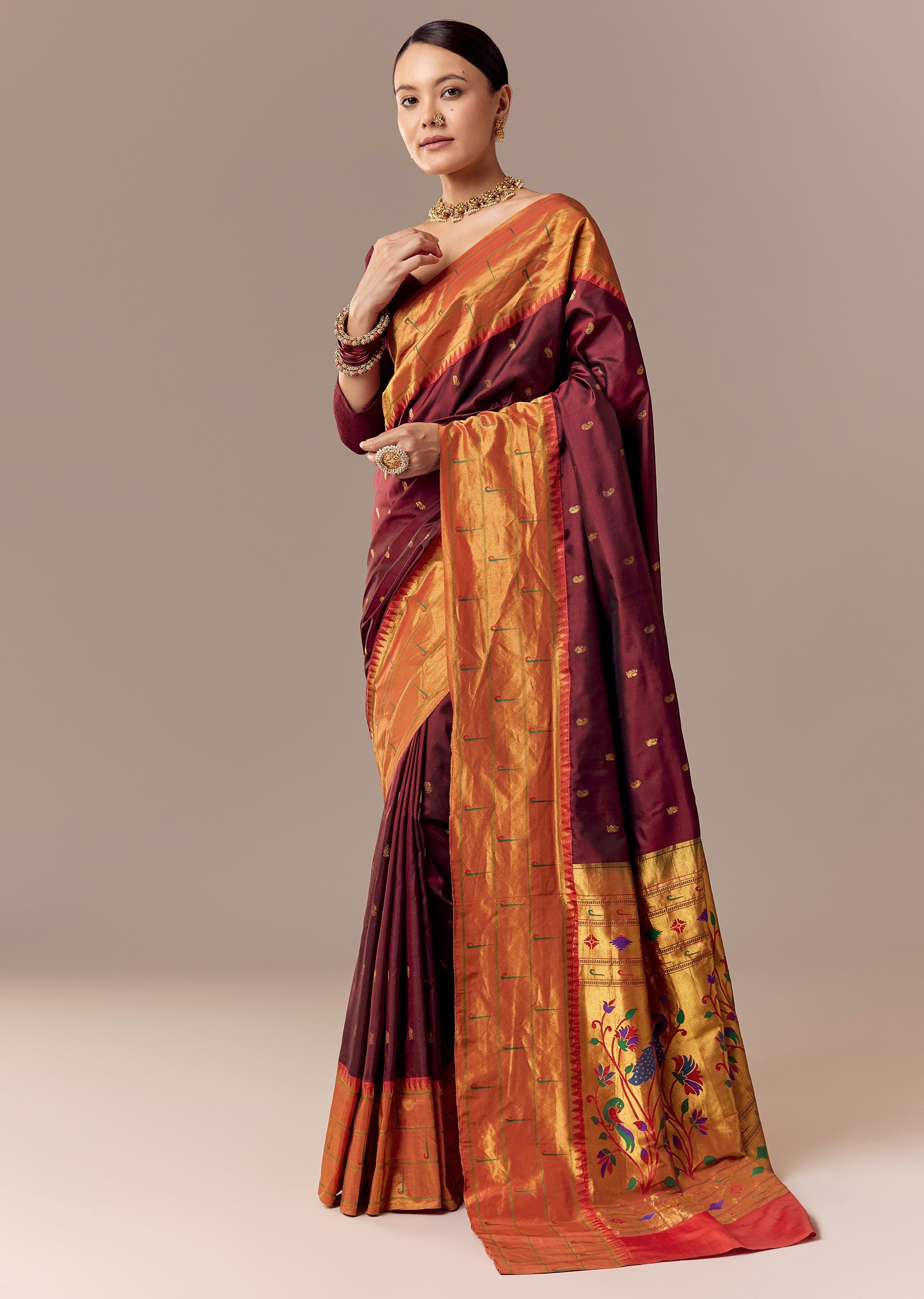 deep-maroon-paithani-saree-with-muniya-motif-border-sg121962-3 a6f732f2-4830-4eb0-bdcb-c1a6cee90097