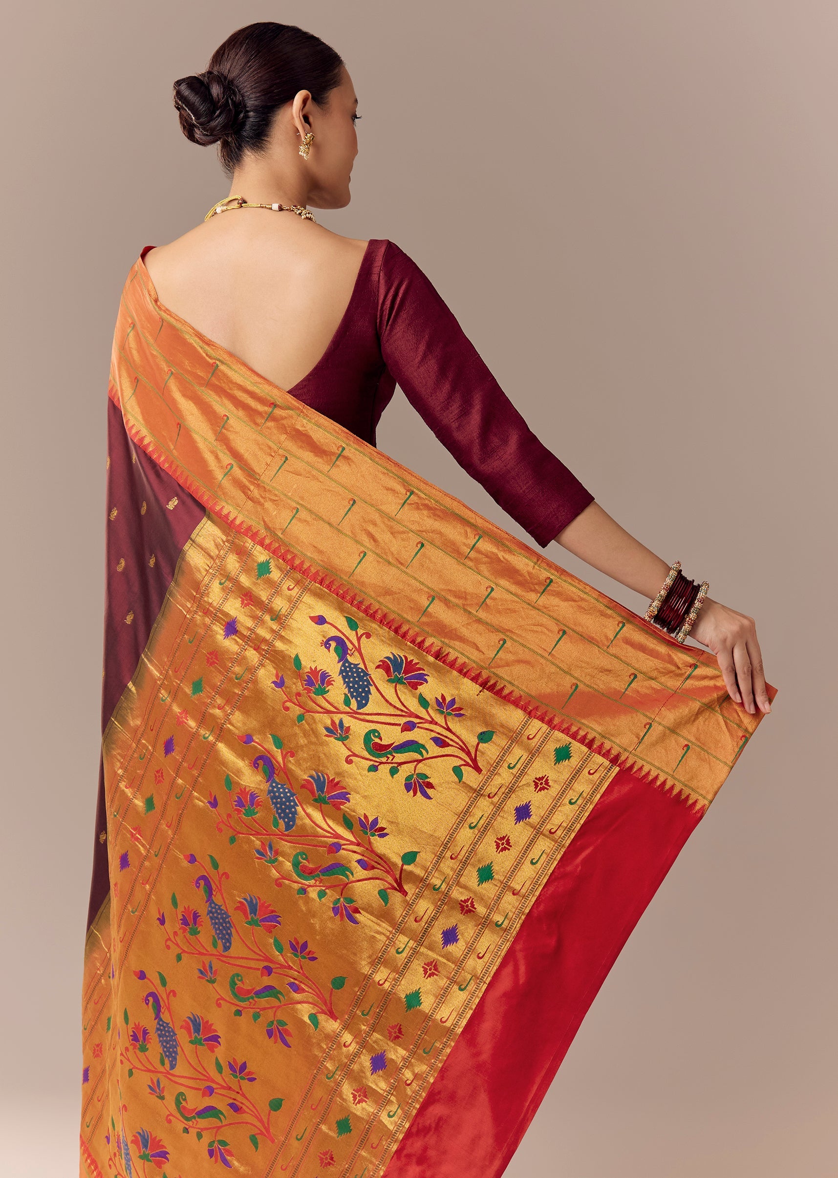 deep-maroon-paithani-saree-with-muniya-motif-border-sg121962-6 490c0602-c661-49b7-90aa-0bc84014a3d4