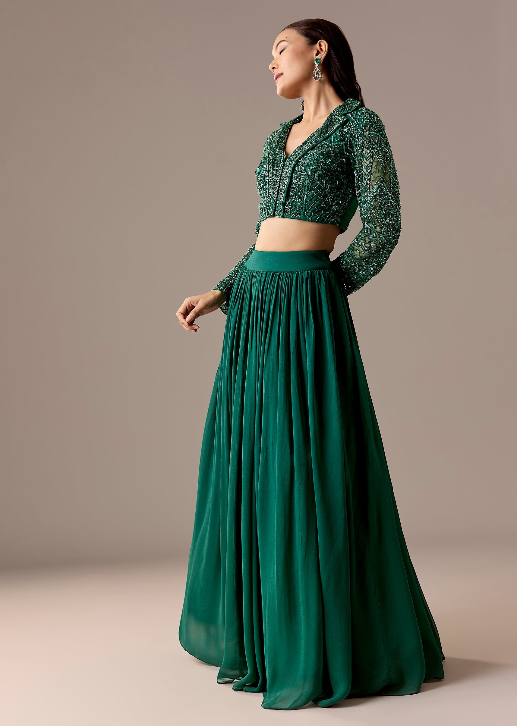 emerald-green-bridesmaid-lehenga-set-sg388072-1 a92410cd-d065-45d2-86e8-1760373f0c1b
