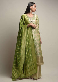 gold-beige-palazzo-suit-with-woven-floral-jaal-and-green-dupatta-with-bandhani-and-brocade-design-online-kalki-fashion-m009s2362y-sg53478 4