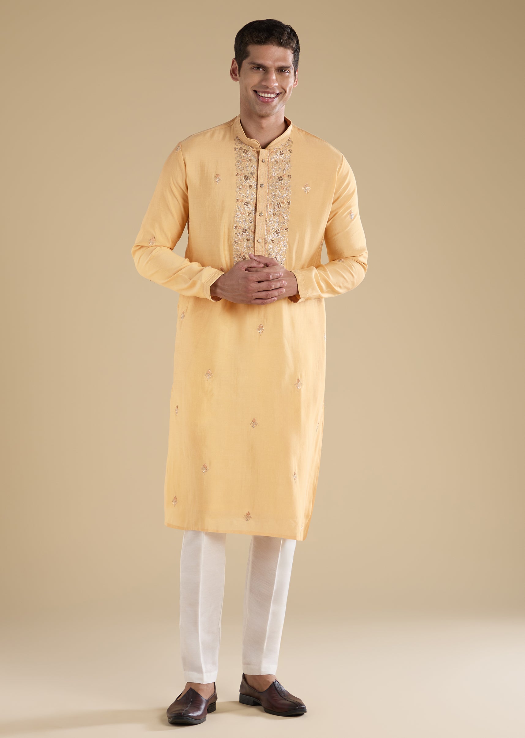 gold-embellished-kurta-set-with-pants-sg378716-2 64d25fe6-c638-481a-8bf0-4923eb64fc58