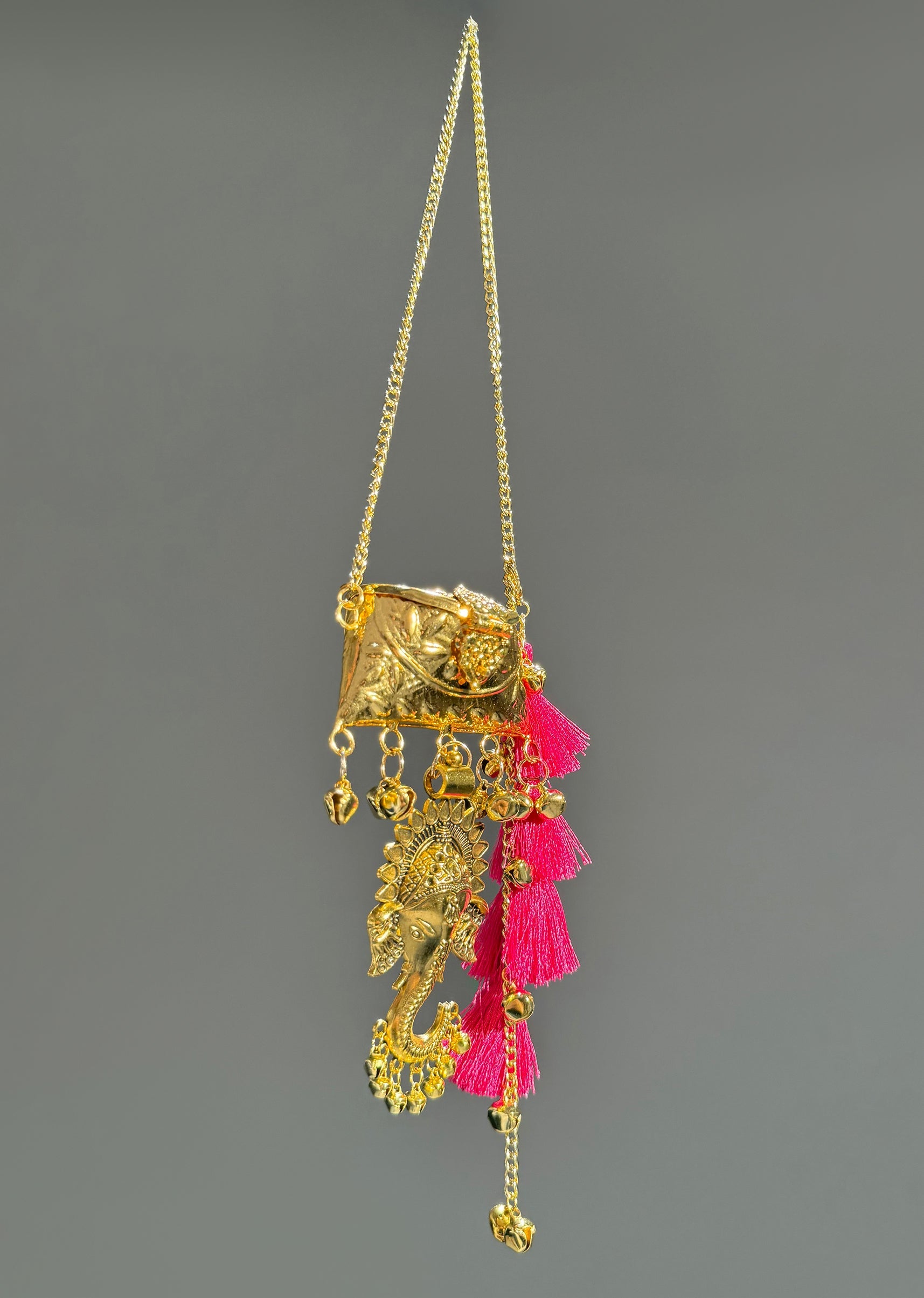 gold-ganesha-charm-potli-bag-sg387332-4 c71f3af9-257f-40bc-8c8c-9e65dc2614cd