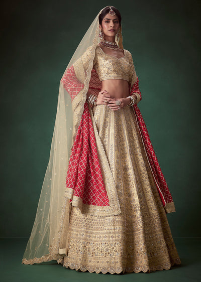 gold-heavy-embroidered-bridal-lehenga-set-sg341641-1 cfa0188a-1083-4b41-ad99-50f8a47a30fd