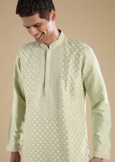green-banarasi-silk-kurta-set-with-kantha-work-sg325984-2